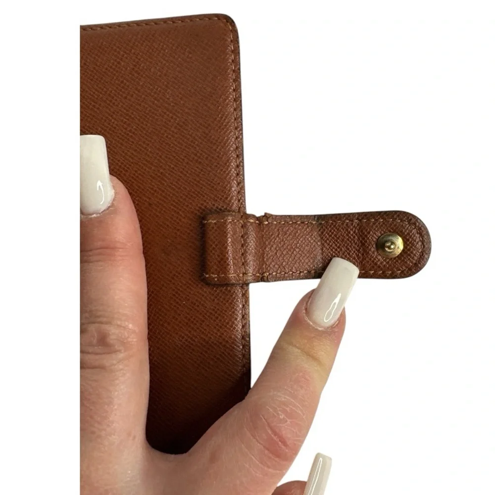 Louis Vuitton Monogram Couverture Passport Pocket Agenda Wallet - Picture 4 of 15
